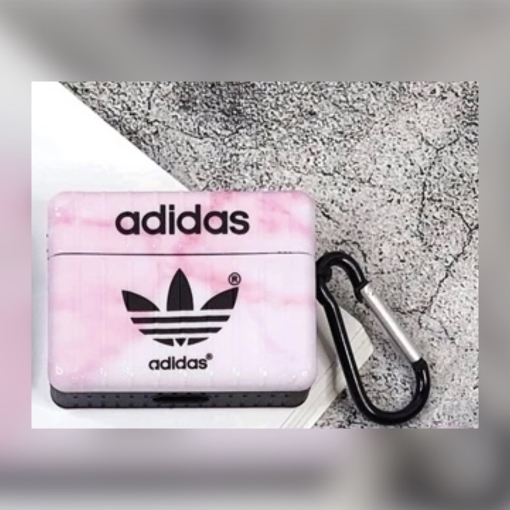 AIRPOD PRO PROTECTIVE CASE W/KEYRING